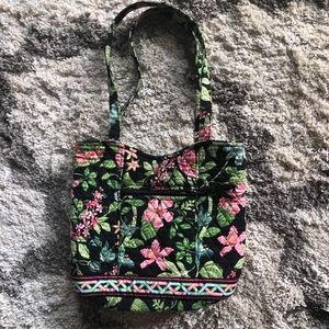 Vera Bradley tote bag